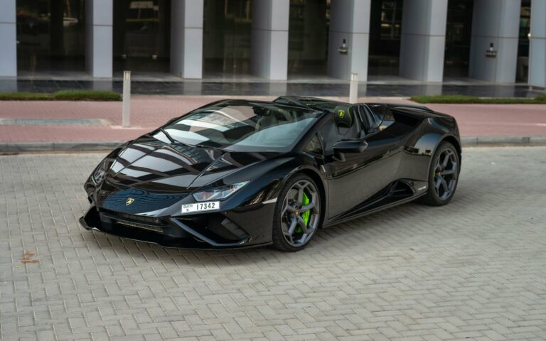 Lamborghini Huracan Evo Spyder Black