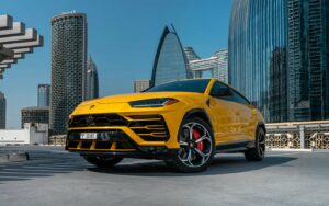 Lamborghini Urus Yellow