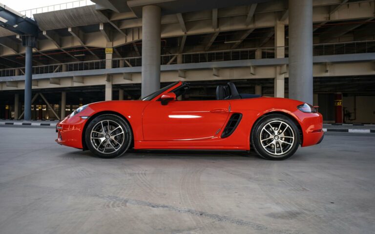 פורש Porsche Boxster 718 Cabrio Orange 2019