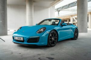 פורש Porsche 911 Carrera cabrio Blue 2018