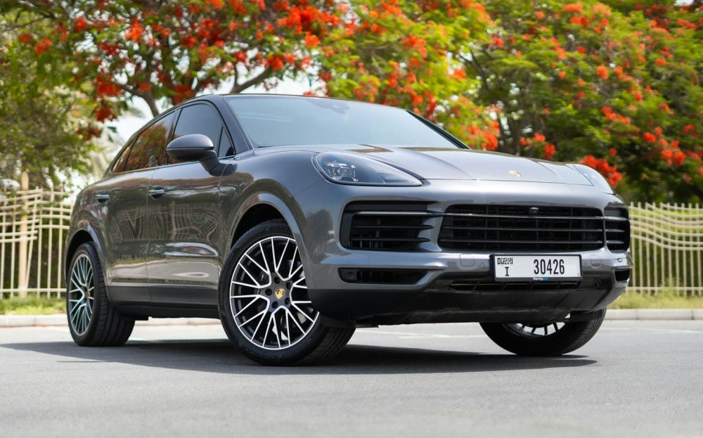 פורש Porsche Cayenne coupe Grey 2022