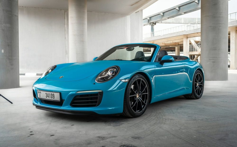 פורש Porsche 911 Carrera cabrio Blue 2018