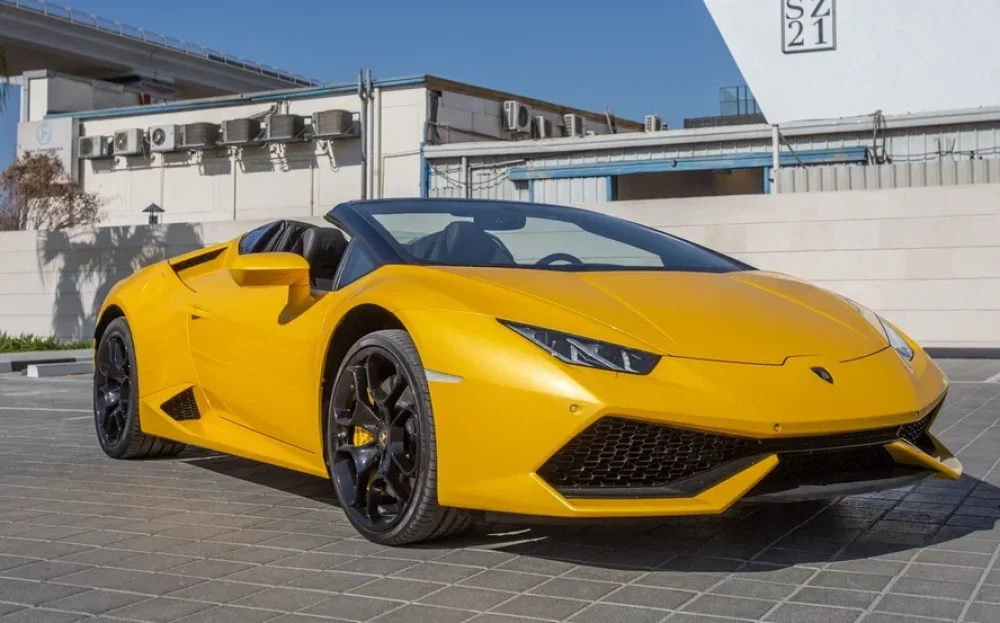 Lamborghini Huracan Spyder Yellow